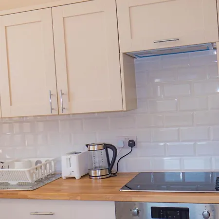 En-suite Triple Near Croke Park - 1 Guest house