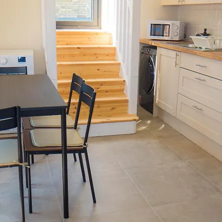 Guest house En-suite Triple Near Croke Park - 1 *