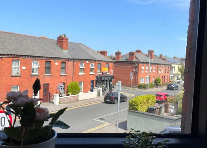 En-suite Triple Near Croke Park - 1 3*